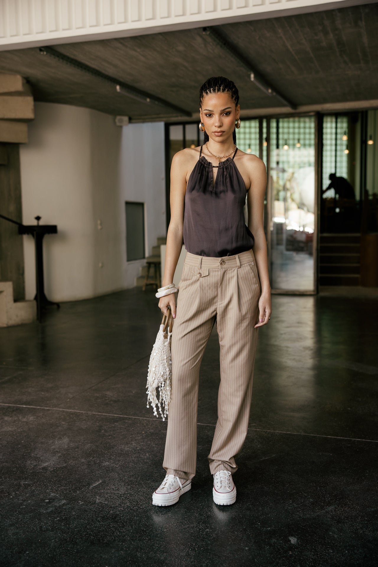 

Gerade geschnittene, gestreifte High-Waist-Hose mit Falten Damen Alba Looney cobblestone | Freeman T. Porter