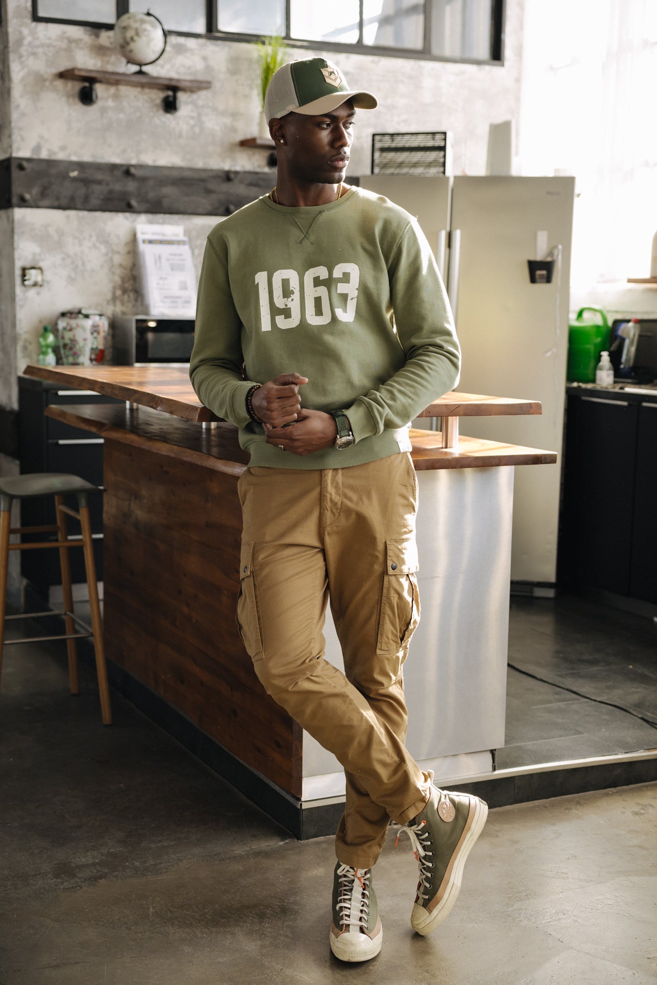

Cropped-Hose Mann Hugo Blunt kelp | Freeman T. Porter