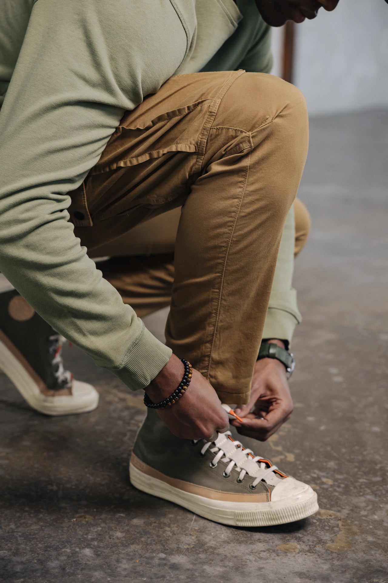 

Cropped-Hose Mann Hugo Blunt kelp | Freeman T. Porter