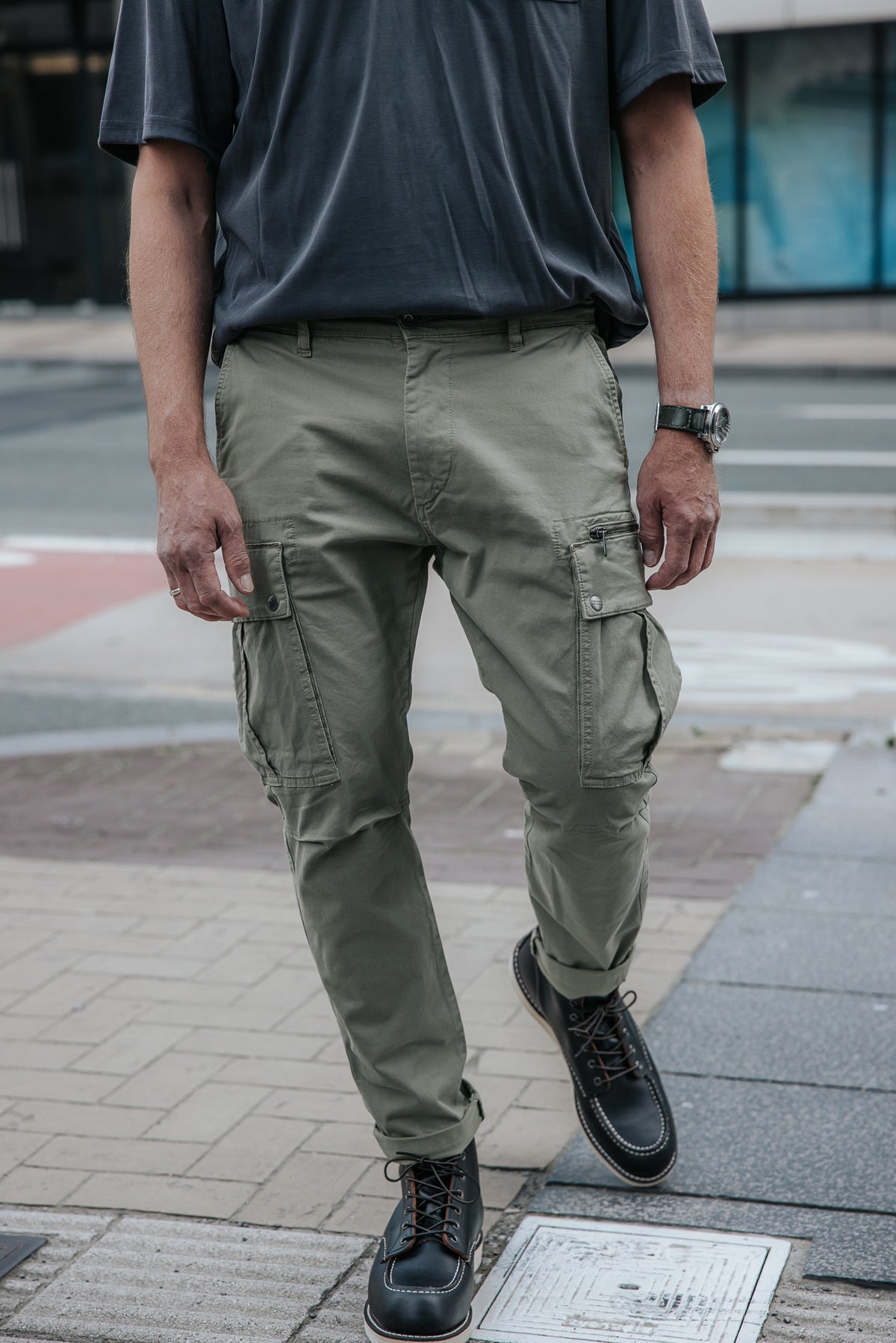 

Cargohose Herren Hugo Zip Oregon deep lichen green | Freeman T. Porter