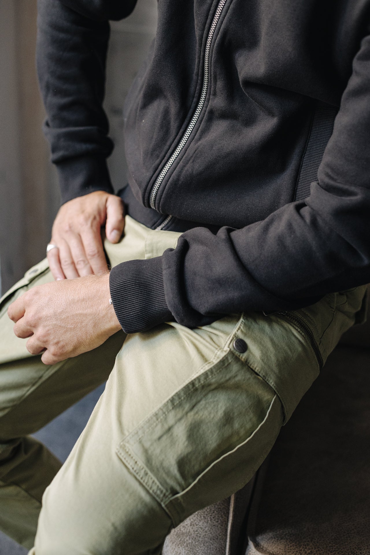 

Pantalon cargo Hombres Hugo Zip Oregon deep lichen green | Freeman T. Porter