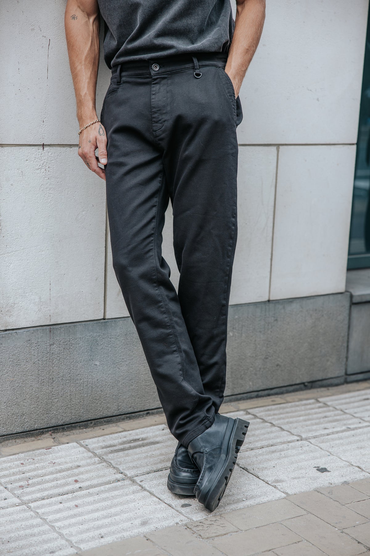 

Chino trousers Men Gino Epic black | Freeman T. Porter