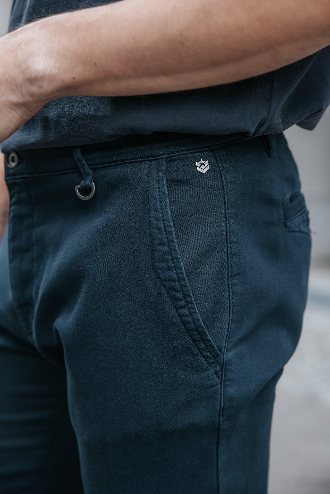 

Chino broek Heren Gino Epic total eclipse | Freeman T. Porter