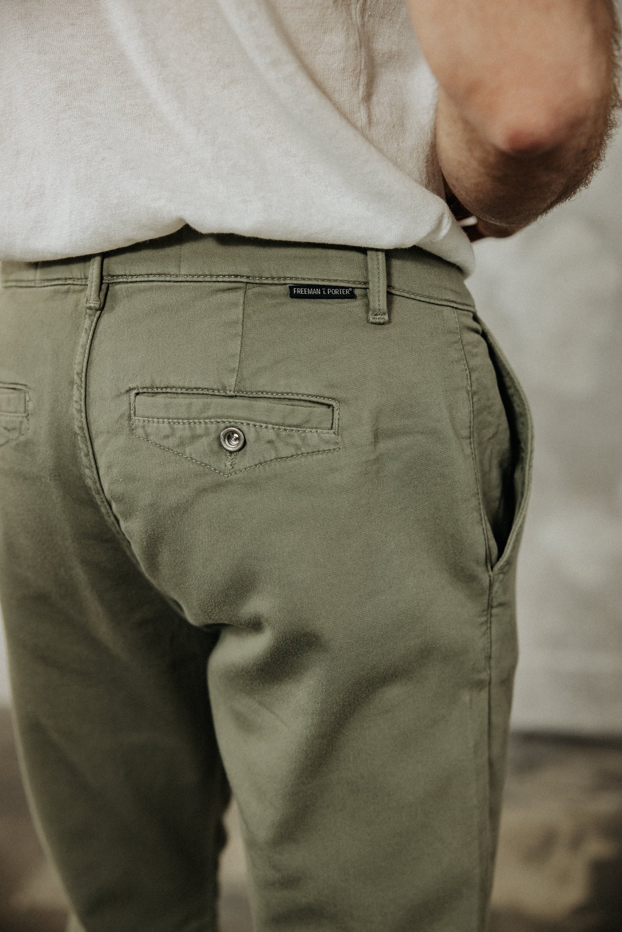 

Pantalon chino Homme Gino Epic deep lichen green | Freeman T. Porter