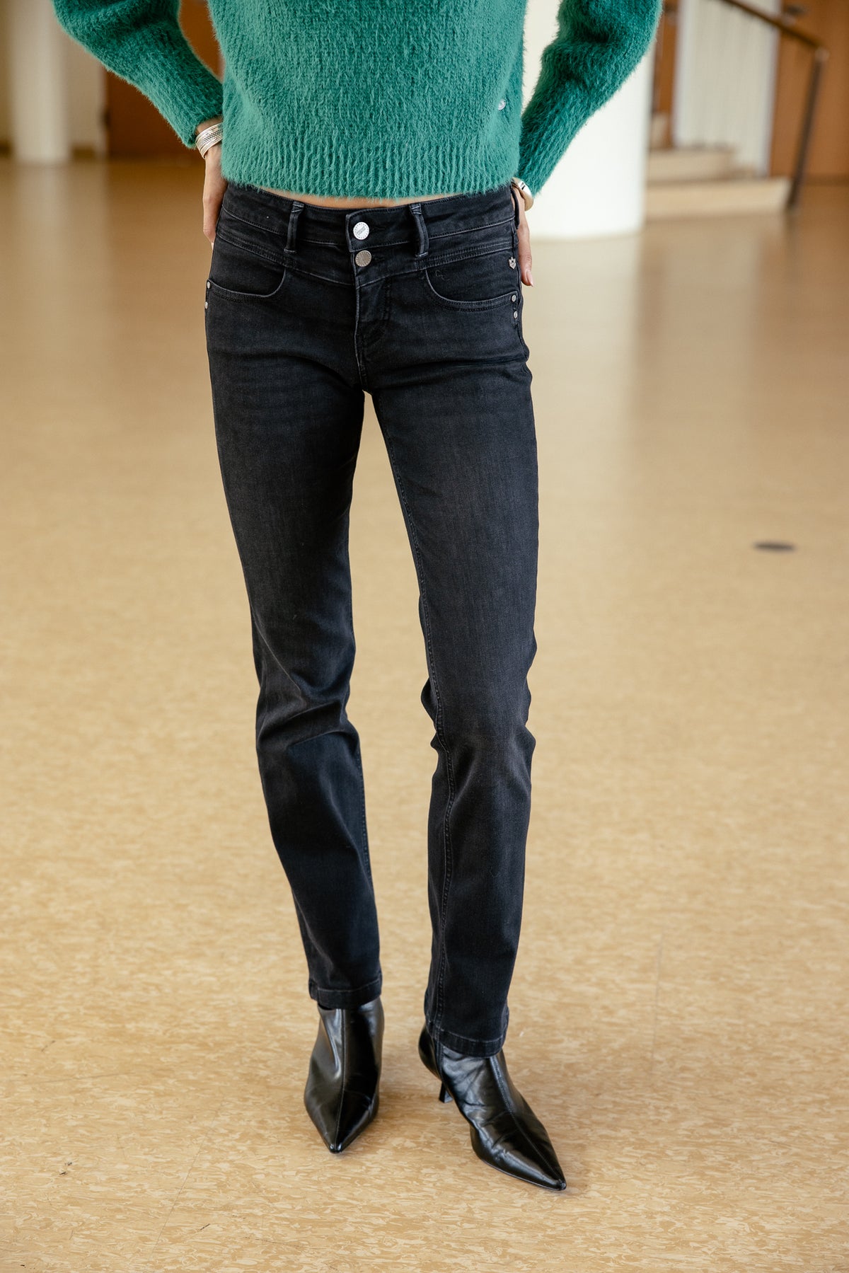 

Jeans droit Femme Madie badass | Freeman T. Porter