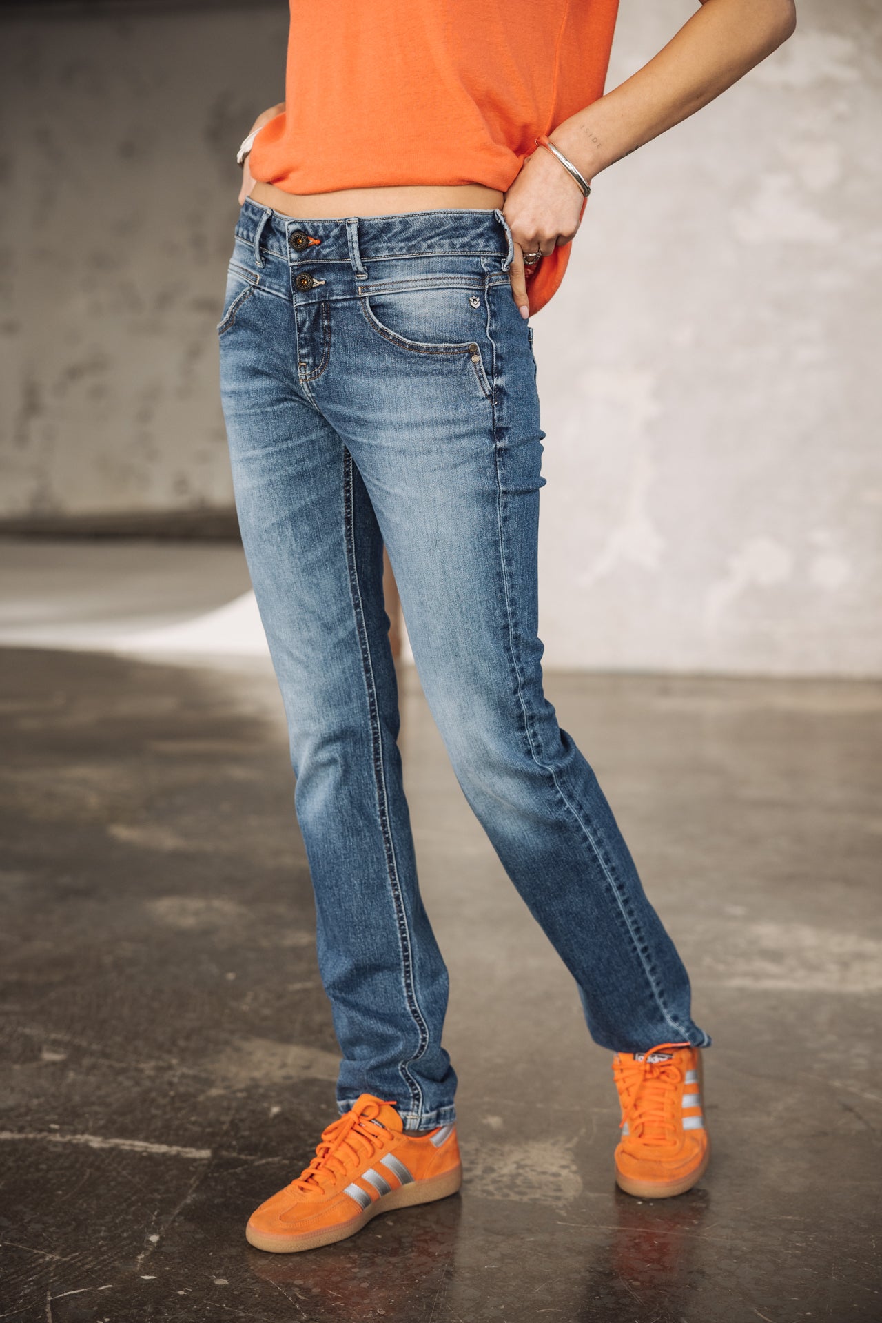 

Jeans droit Femme Madie saopolo med | Freeman T. Porter