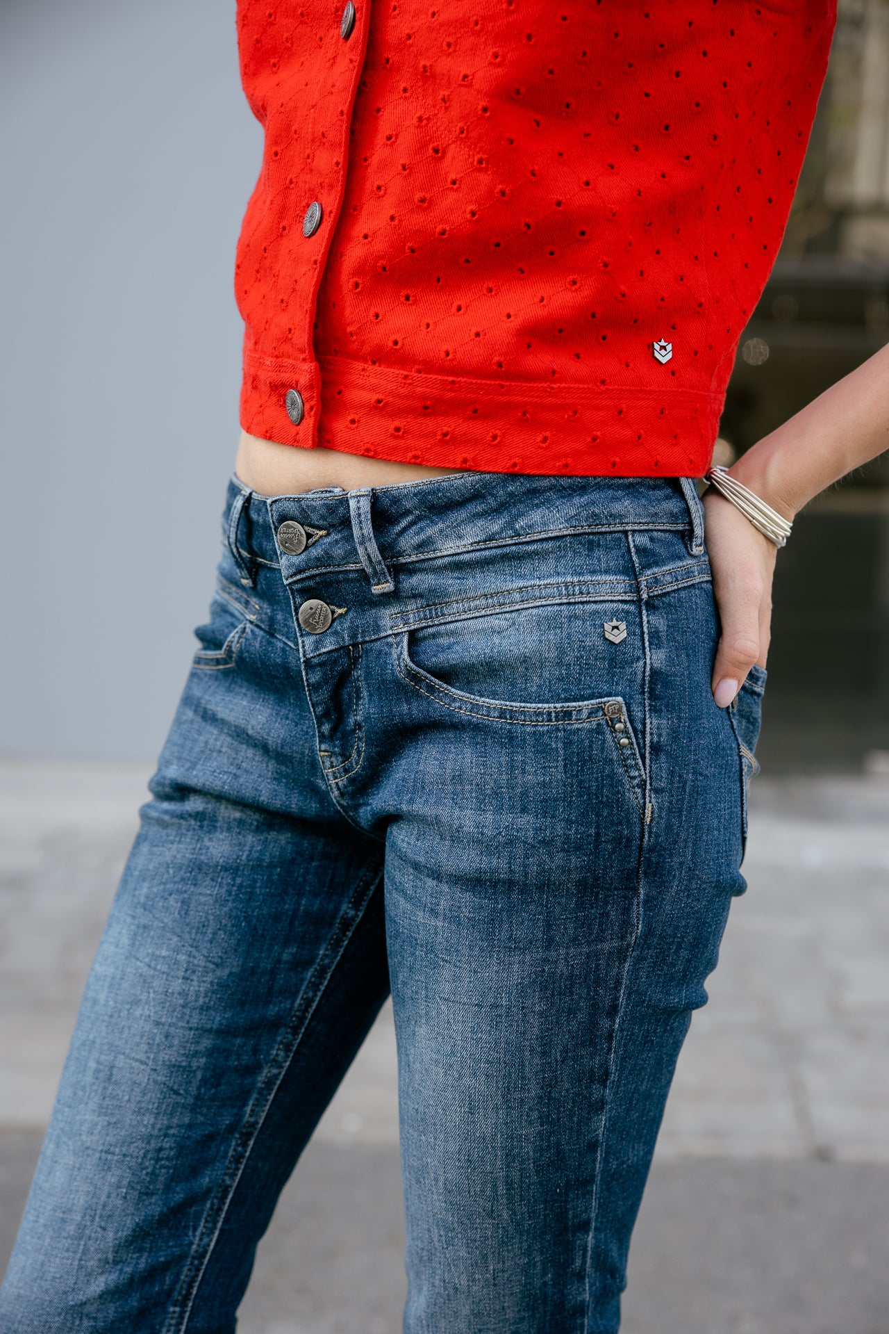 

Jeans droit Femme Madie medley dark | Freeman T. Porter