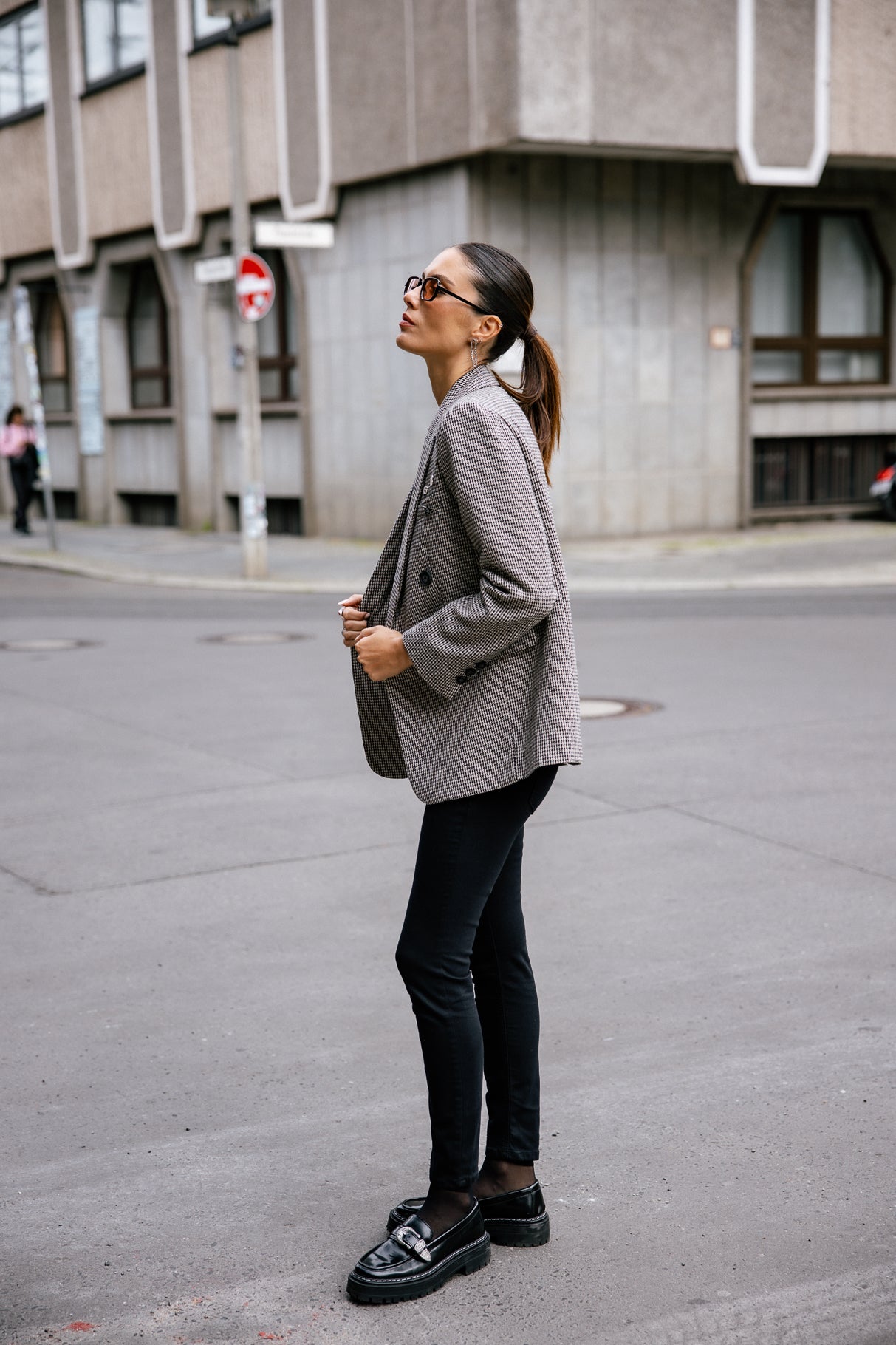 

Röhrenjeans Frau Alexa Cropped black | Freeman T. Porter