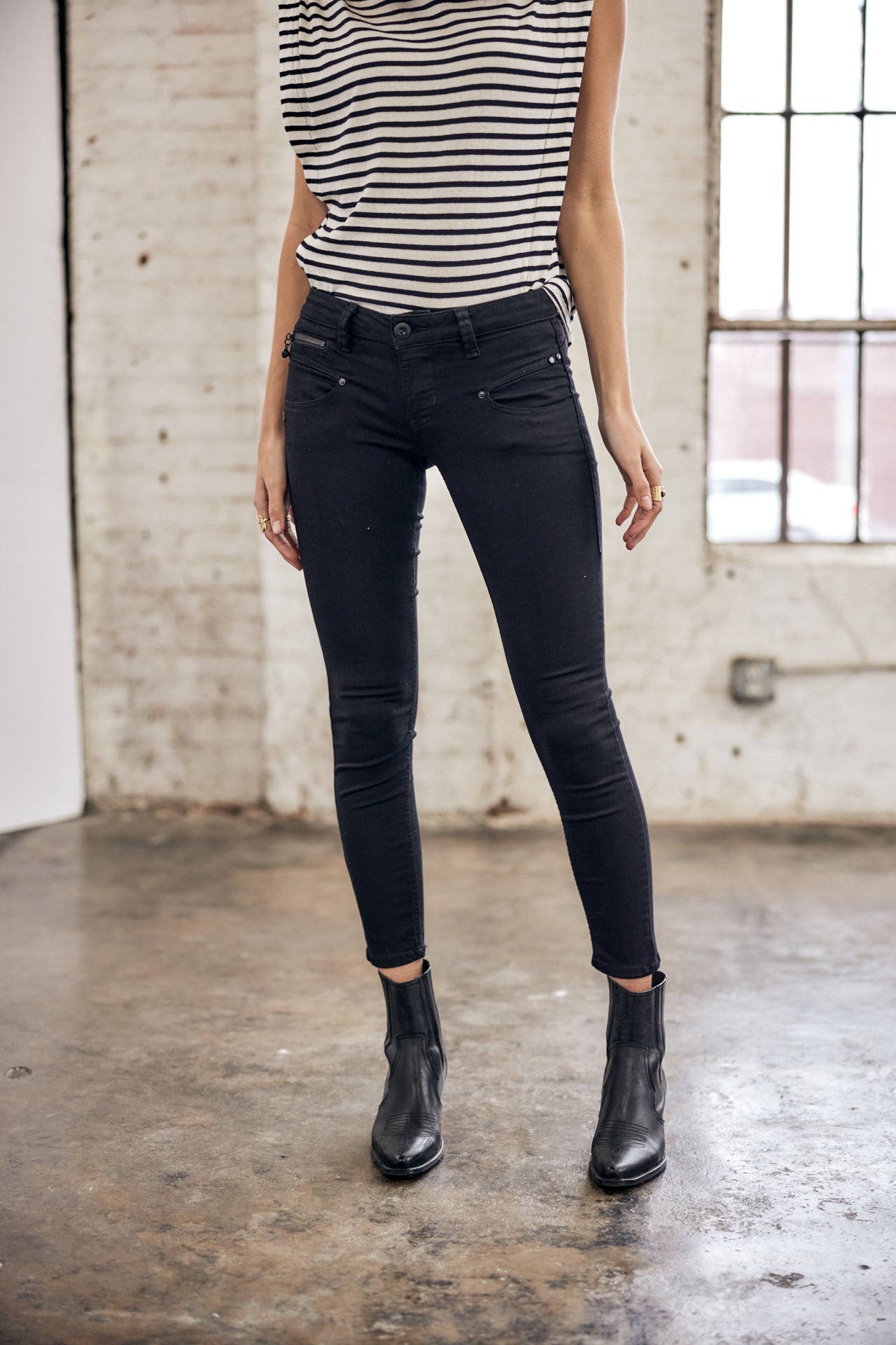 

Jeans slim Femme Alexa Cropped black | Freeman T. Porter