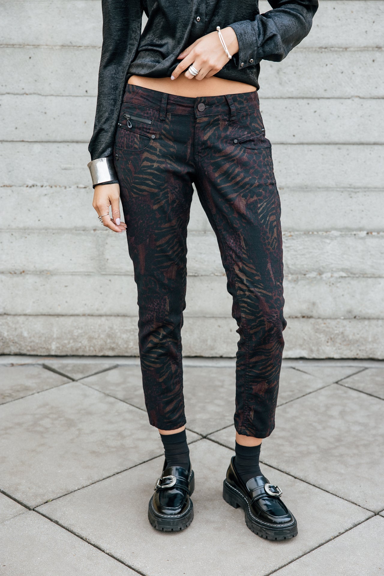   
            

Pantalon super slim 7/8 Femme Alexa Cropped Fuego original | Freeman T. Porter
          