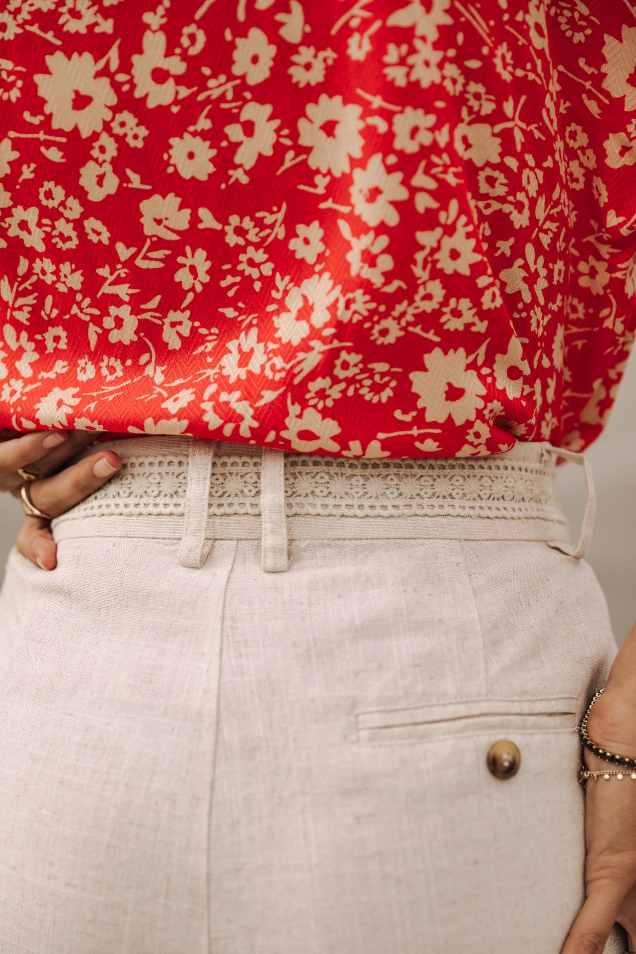 

Linen shorts Woman Flavie simply taupe | Freeman T. Porter