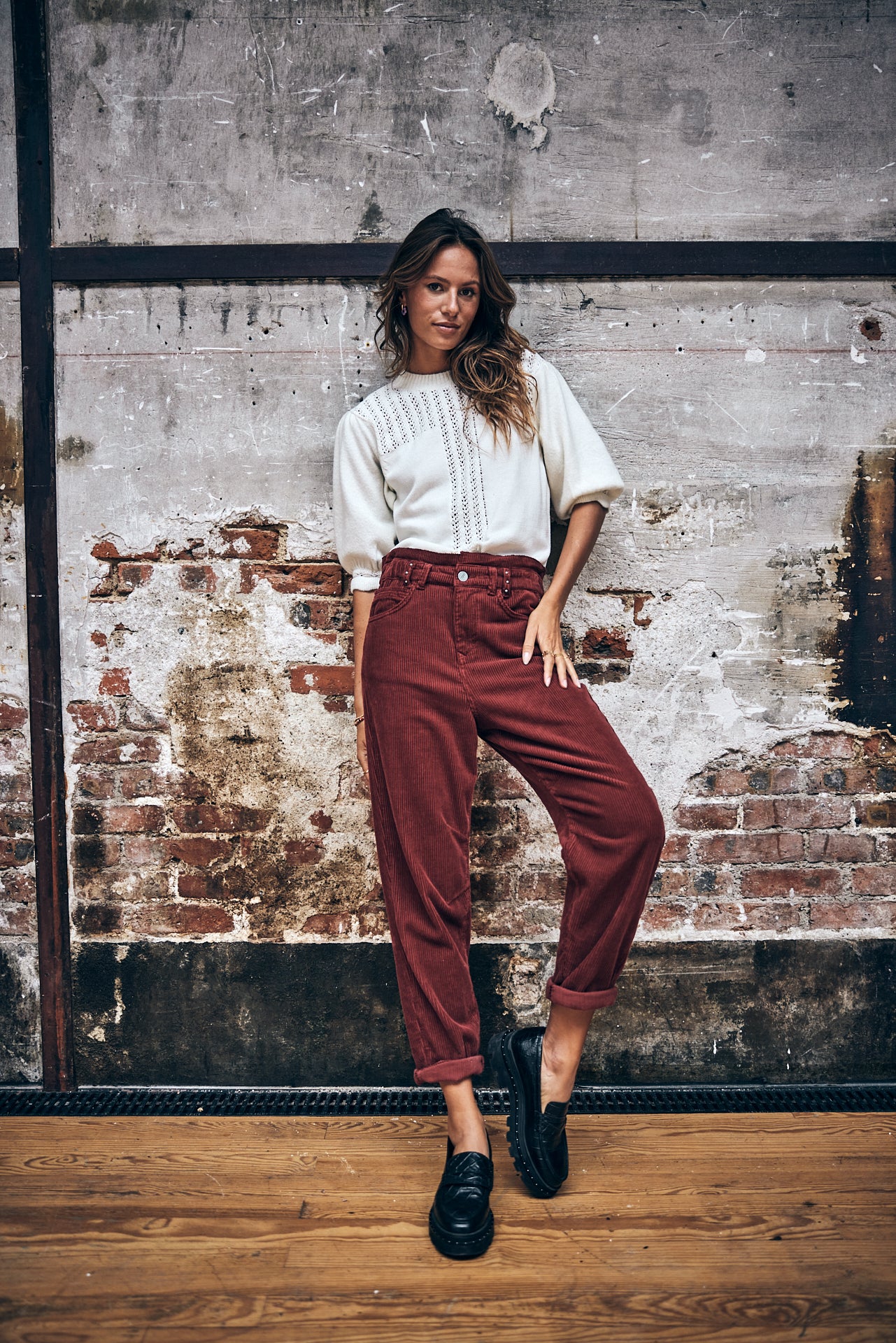 

Pantalon velours taille haute Femme Lara Veluto cabernet | Freeman T. Porter