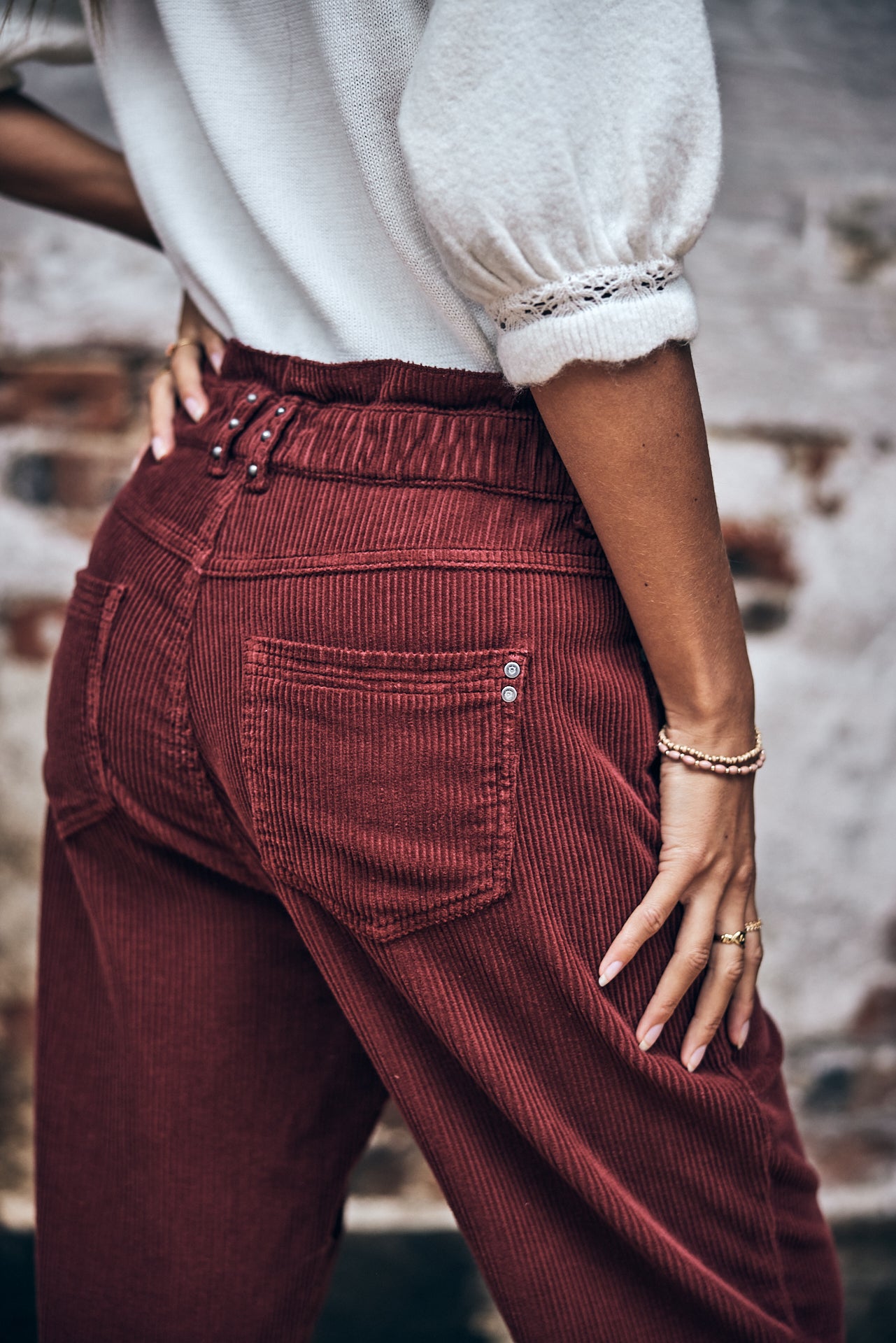 

Pantalon velours taille haute Femme Lara Veluto cabernet | Freeman T. Porter