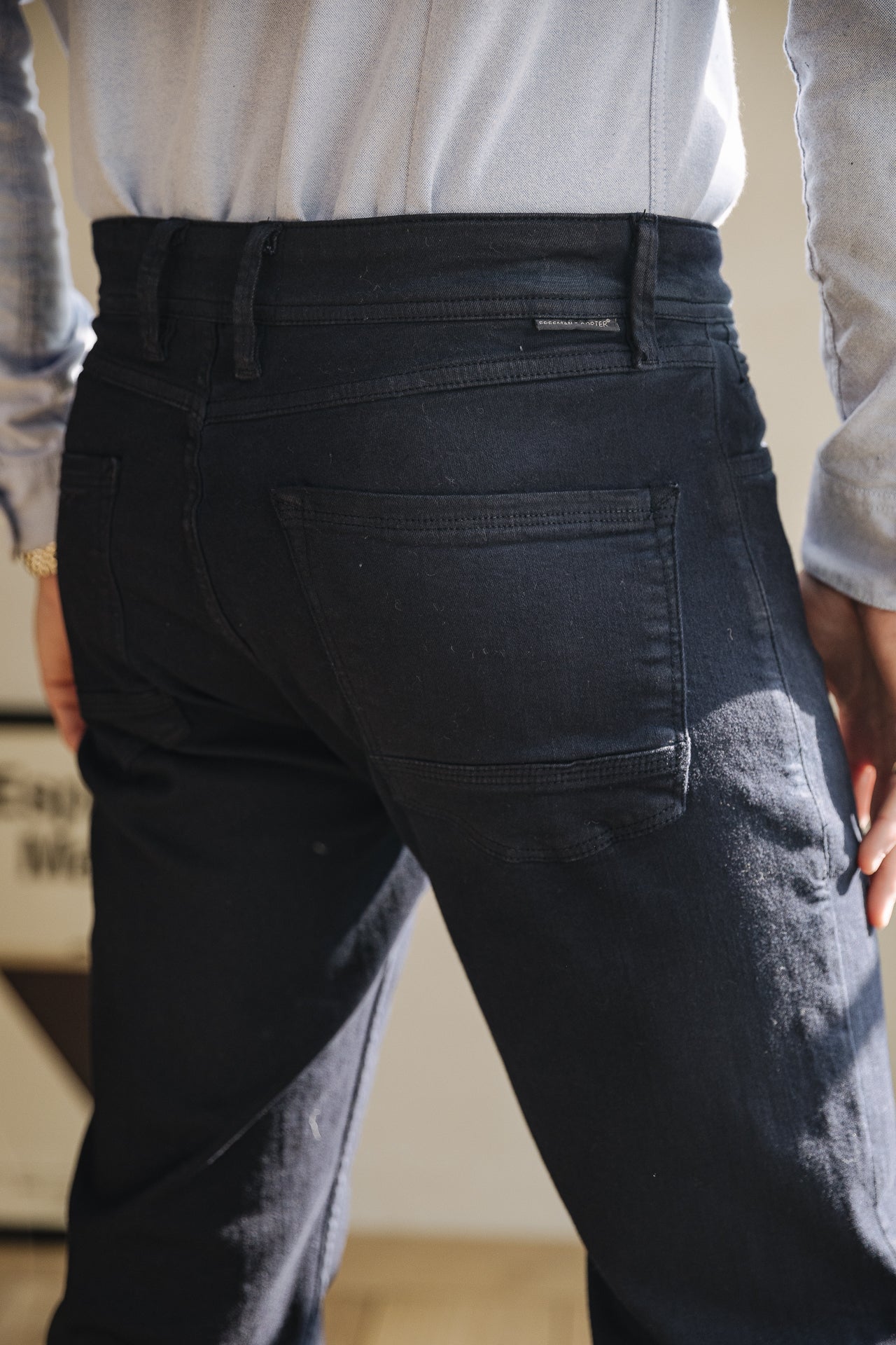 

Gerade geschnittene Hose Herren Jimmy New Magic Color Oil dark navy | Freeman T. Porter