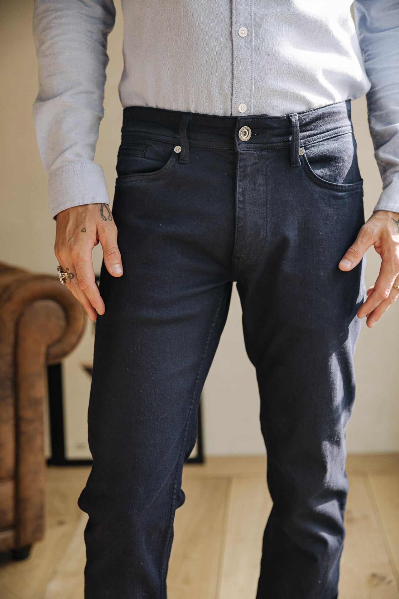 

Gerade geschnittene Hose Herren Jimmy New Magic Color Oil dark navy | Freeman T. Porter