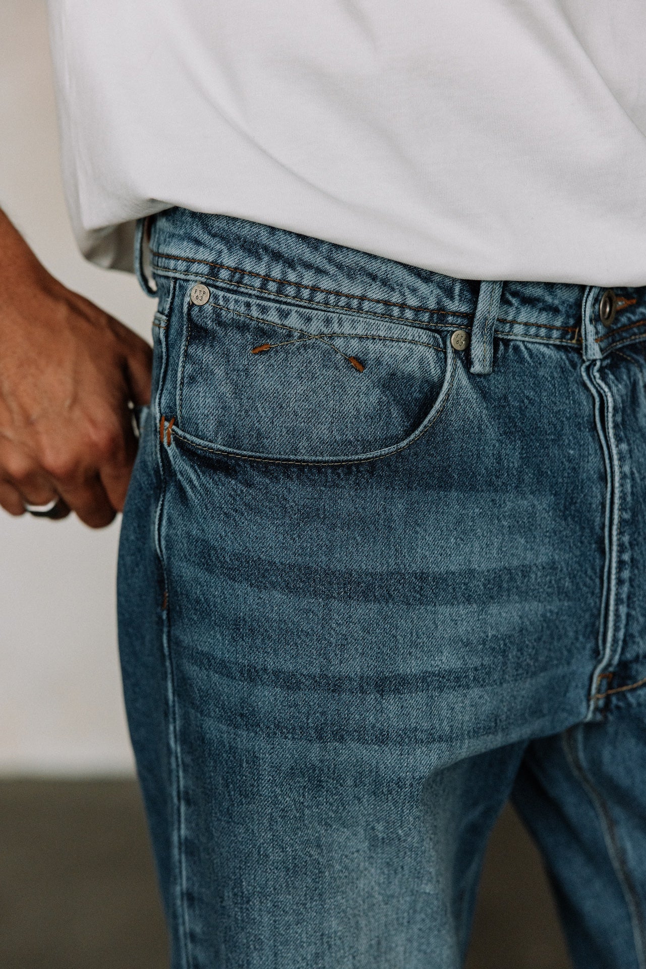 

Jean 5 poches Mann Theo Denim magnus | Freeman T. Porter