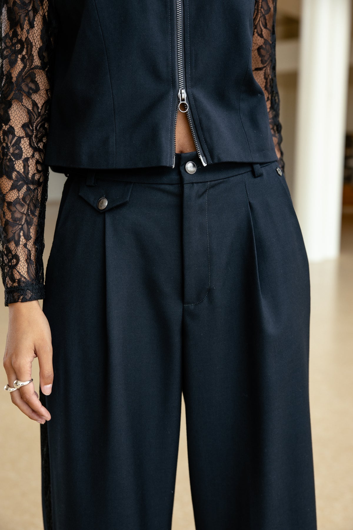 

Pantalon City flare Femme Alison Dust dark sapphire | Freeman T. Porter