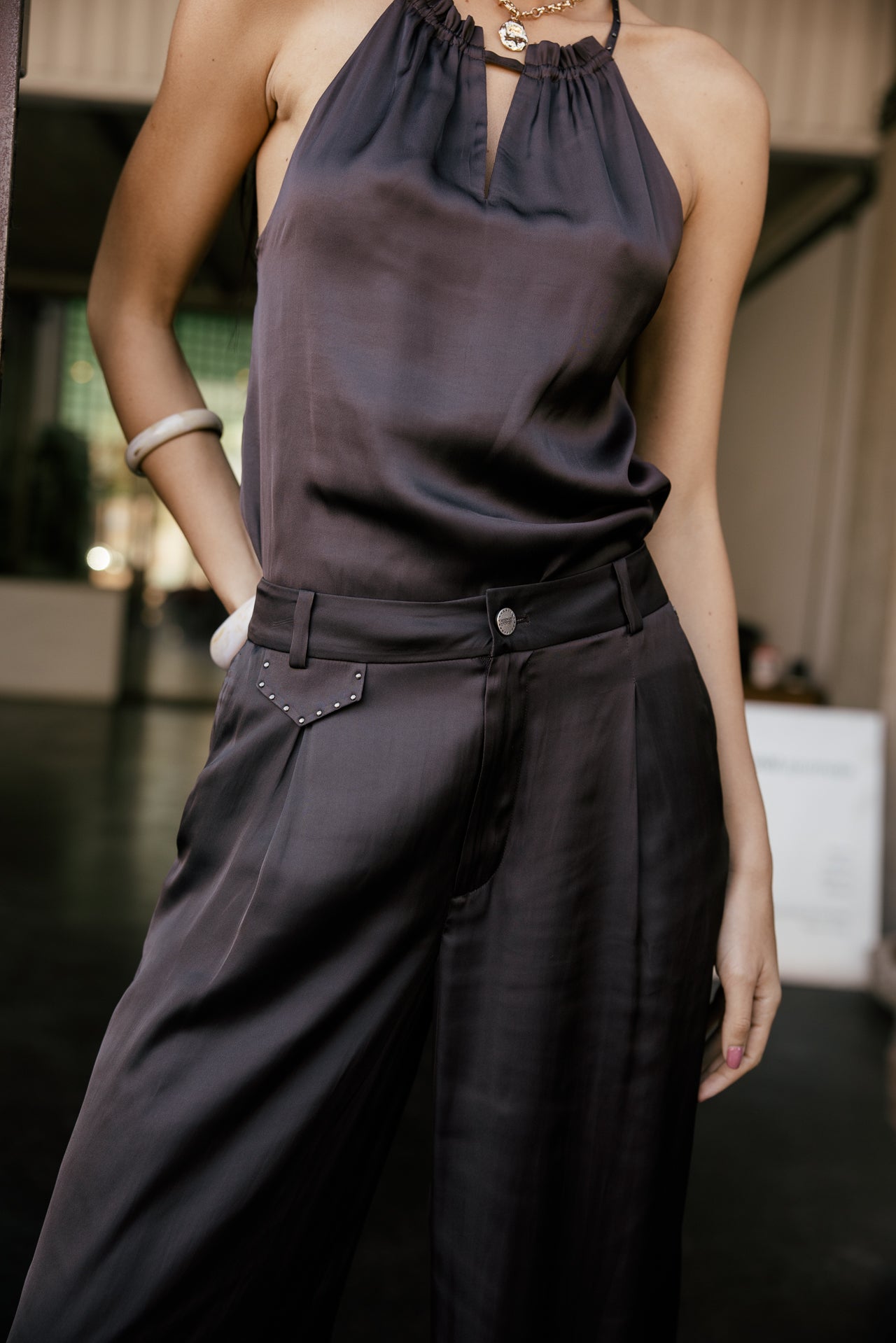 

High Waist Wide Leg Hose in Satin-Optik Damen Alison Nightly chocolate torte | Freeman T. Porter