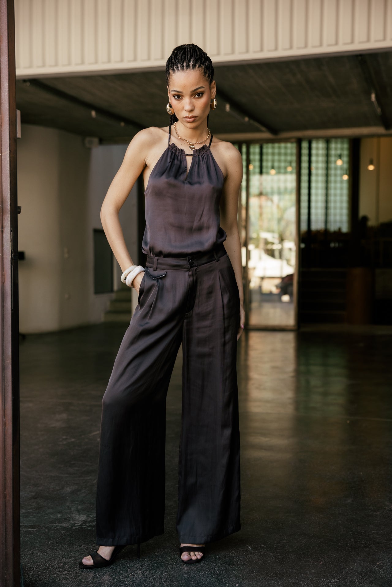 

High Waist Wide Leg Hose in Satin-Optik Damen Alison Nightly chocolate torte | Freeman T. Porter