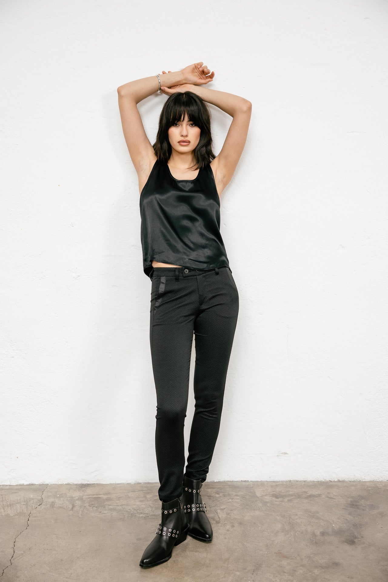   
            

Pantalon city super slim Femme Tessa Cassico black | Freeman T. Porter
          