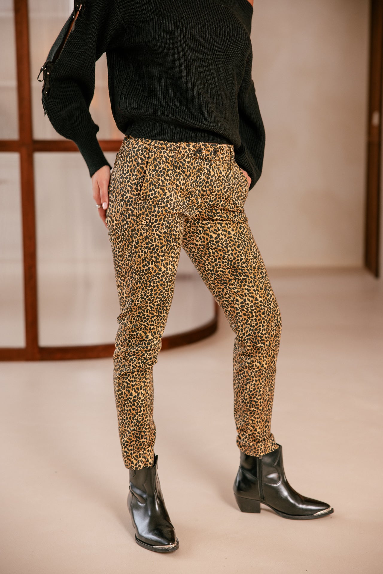   
            

Pantalones City super slim Mujer Tessa Houba original | Freeman T. Porter
          