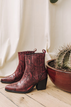 

Boots Femme Teresa Phyton bordeaux | Freeman T. Porter
