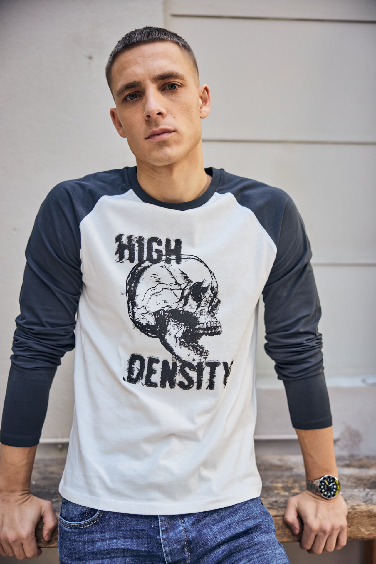   
            

Camiseta con estampado Hombres Christopher High Density off white | Freeman T. Porter
          
