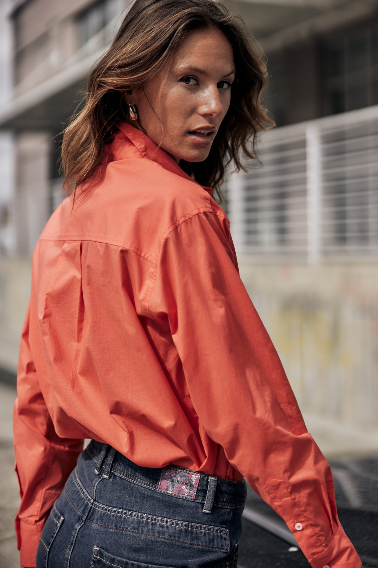 

Chemise oversize Femme Chella Plain Color hot coral | Freeman T. Porter