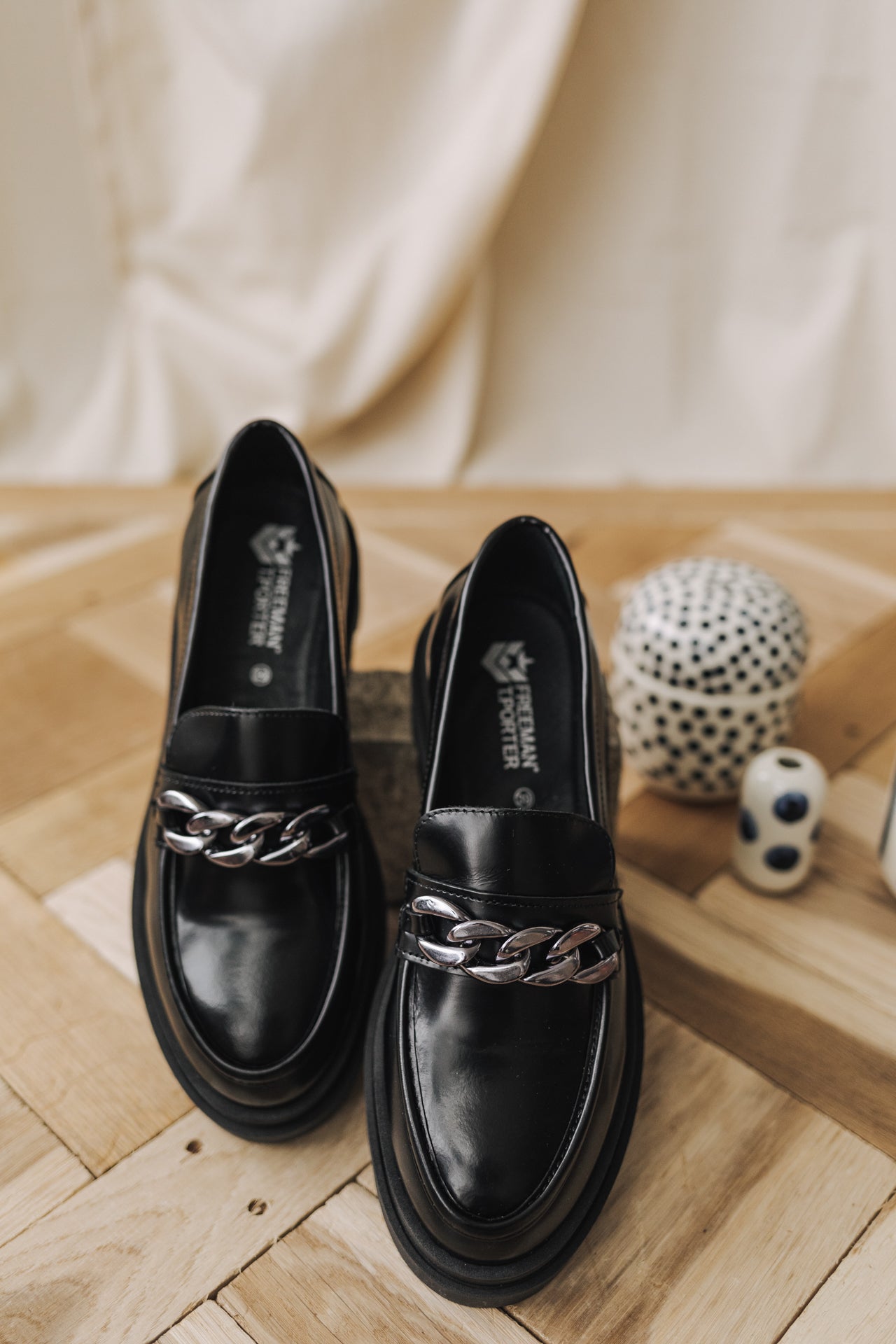 

Mocassins Femme Caro black | Freeman T. Porter