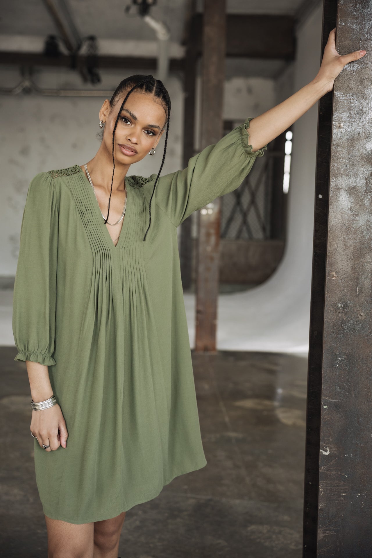 
              

Robe courte Femme Juna Plain Color olivine | Freeman T. Porter
            