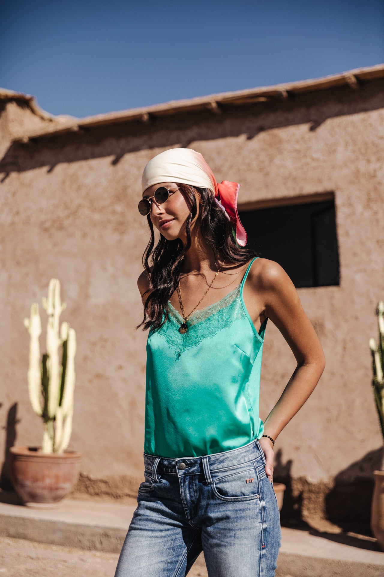 

Fließendes Tanktop mit Spitzen Damen Thylia Lace Fabric Mix billiard | Freeman T. Porter