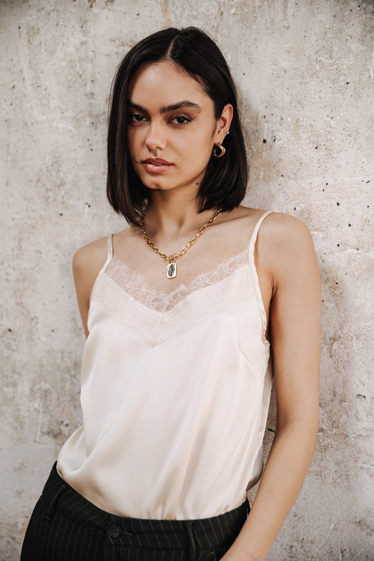 
              

Top nuisette Femme Thylia Lace Fabric Mix birch | Freeman T. Porter
            