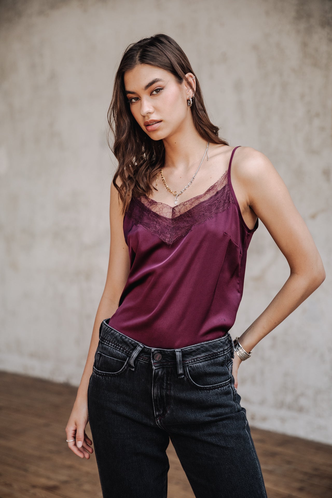 

Fließendes Tanktop mit Spitze Damen Thylia Lace Fabric Mix winetasting | Freeman T. Porter