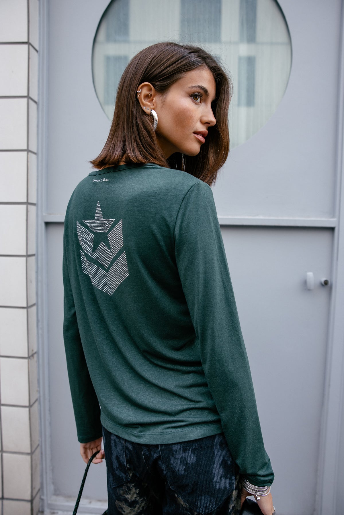 

T-shirt logo dos en strass Femme Torina Icon pineneedle | Freeman T. Porter