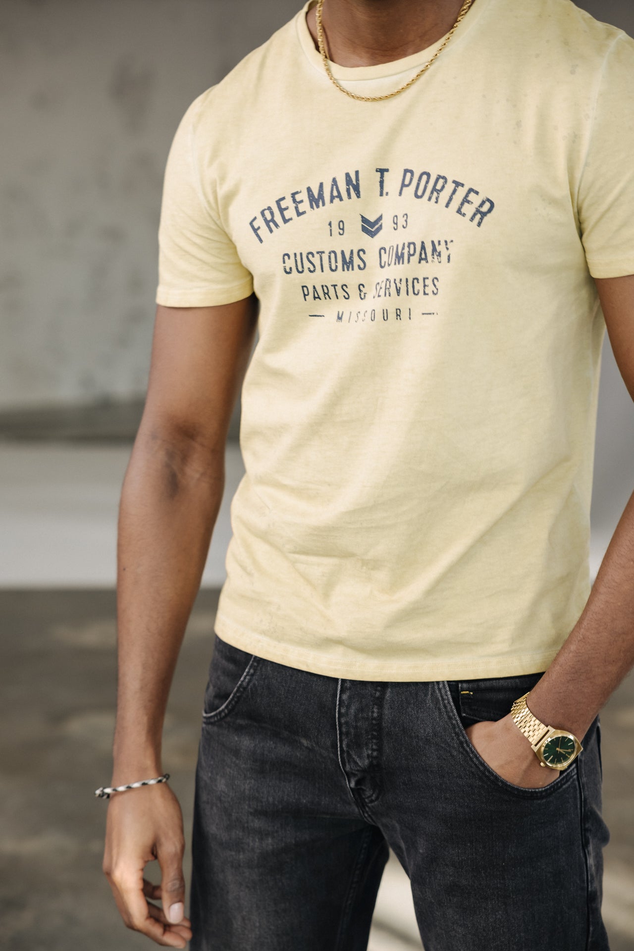 

T-shirt Men Ivander Oil Dye corn | Freeman T. Porter