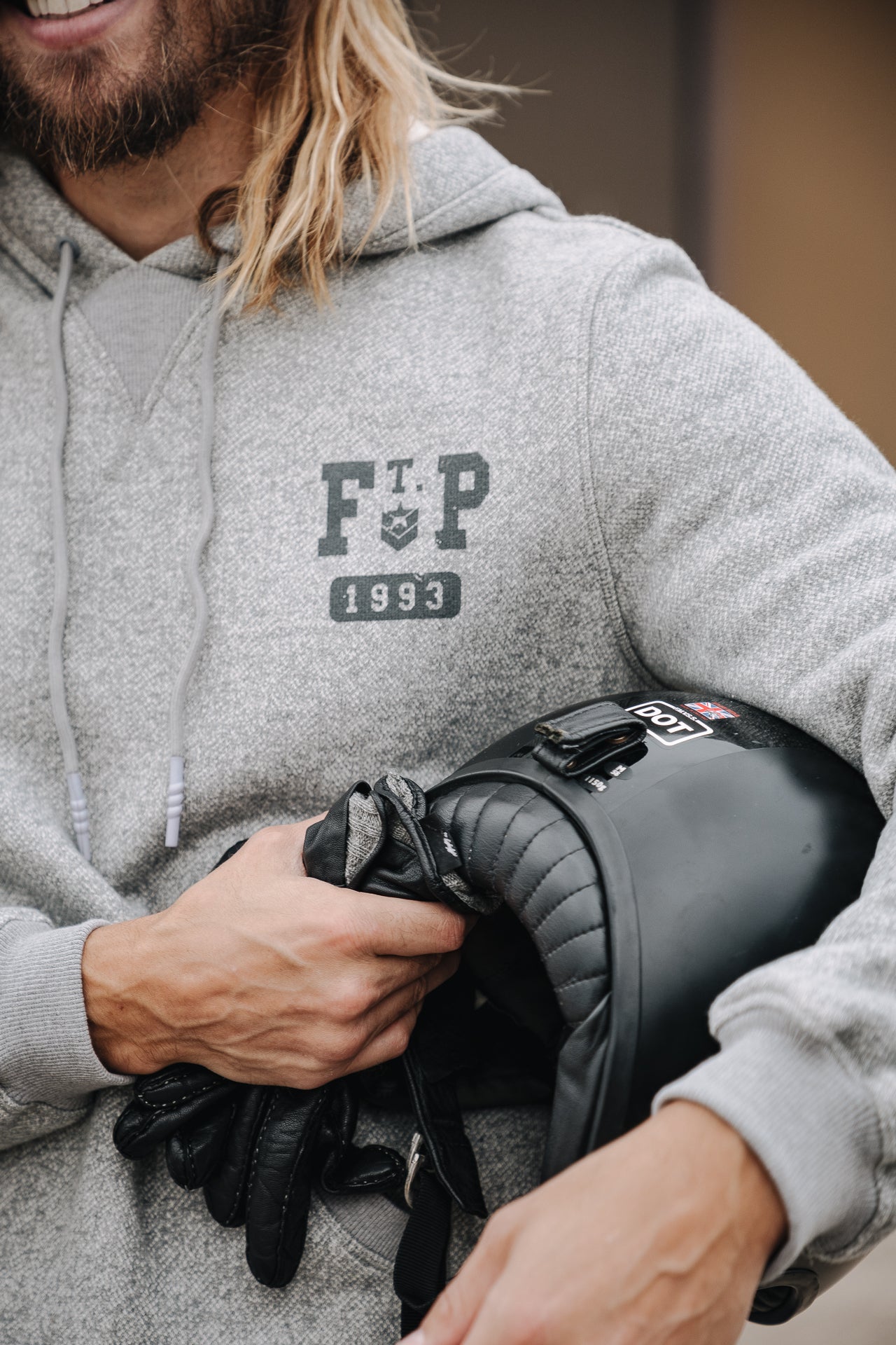 

Sweat capuche Men Nohan Macio grey melange | Freeman T. Porter