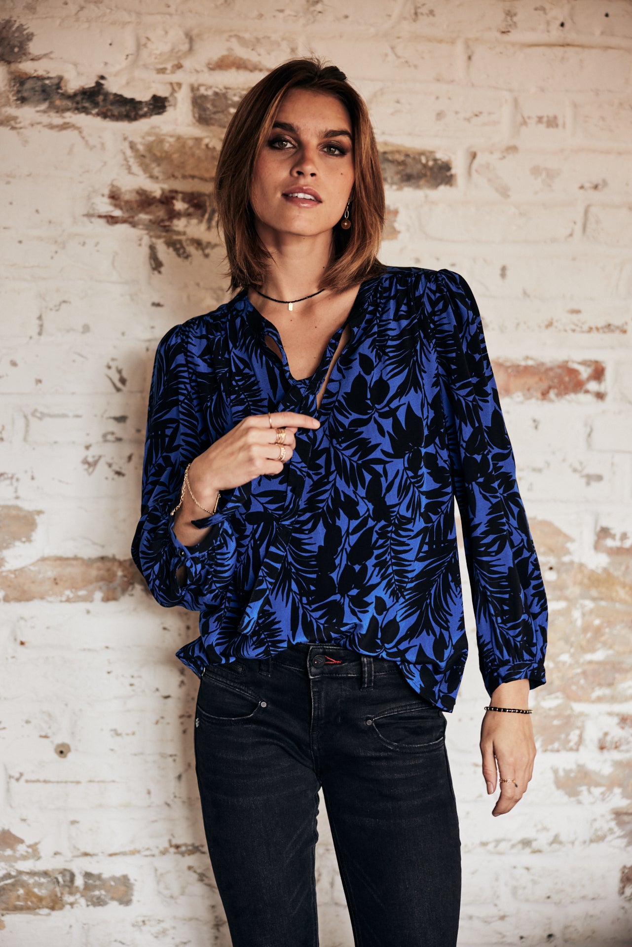 

Langarm-Top Damen Baia Acacia electric blue | Freeman T. Porter