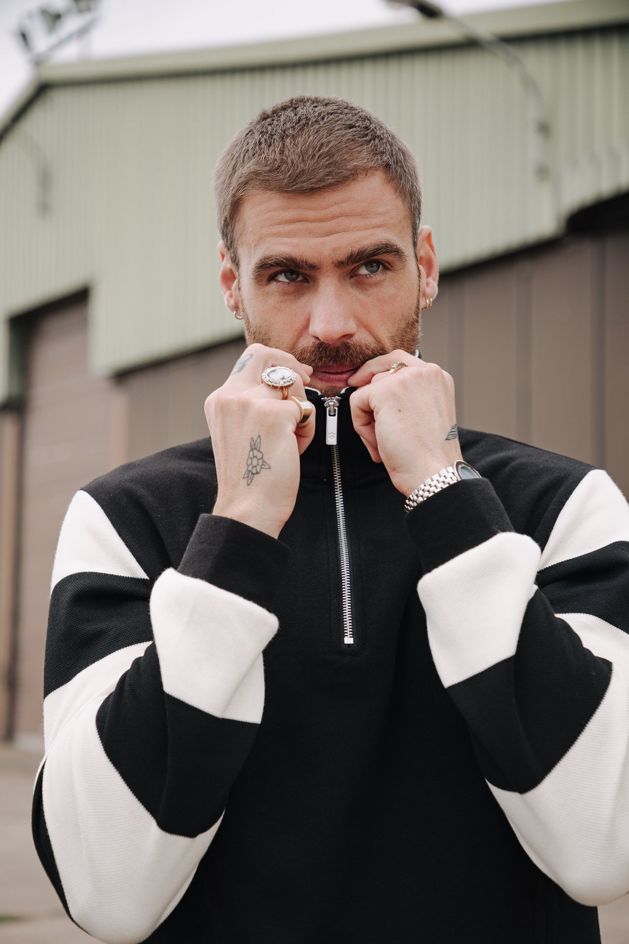

Polo manches longues Hombres Hiram Soccer black | Freeman T. Porter