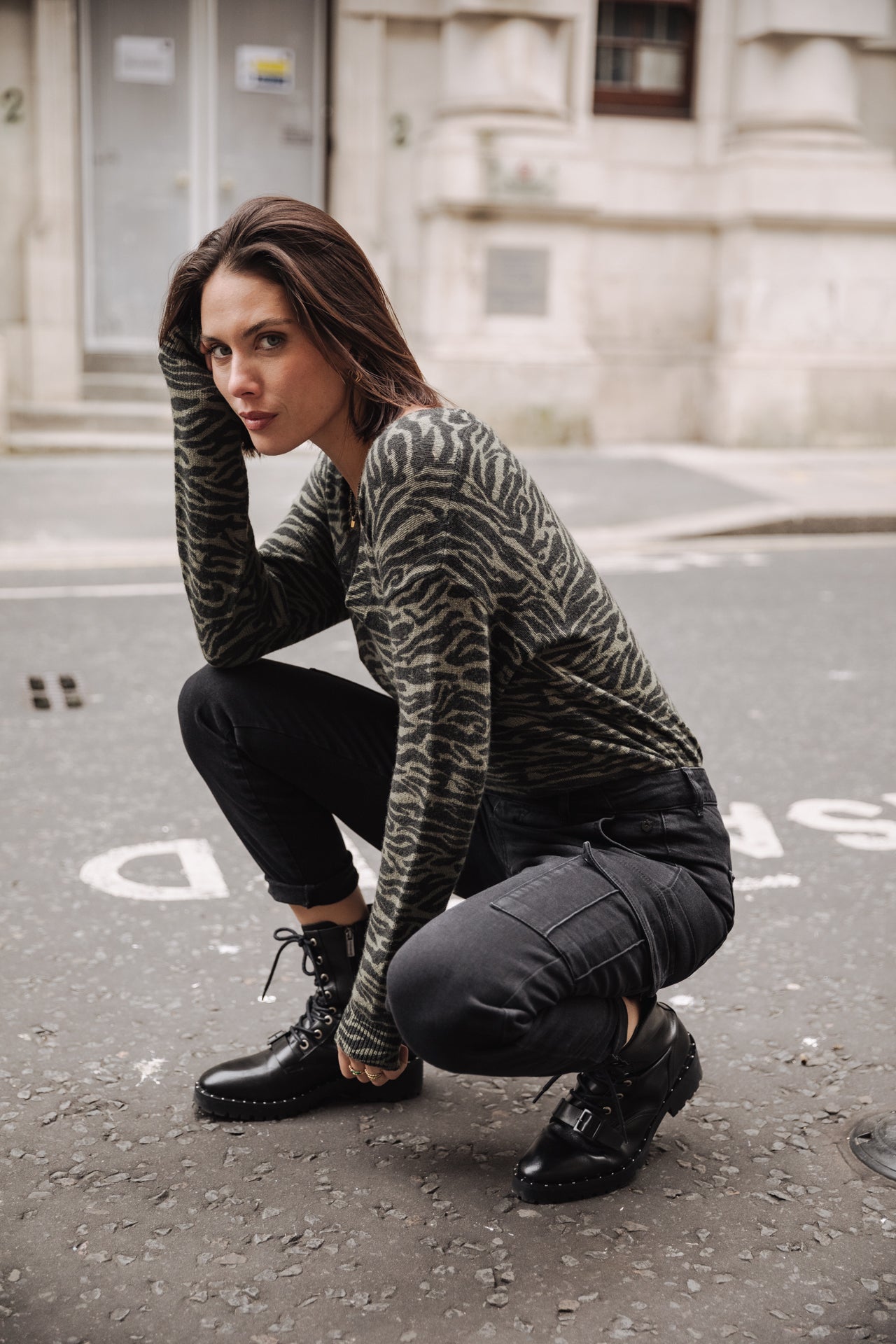 

Pullover mit Zebramuster Damen Parina Zebra dusty olive | Freeman T. Porter