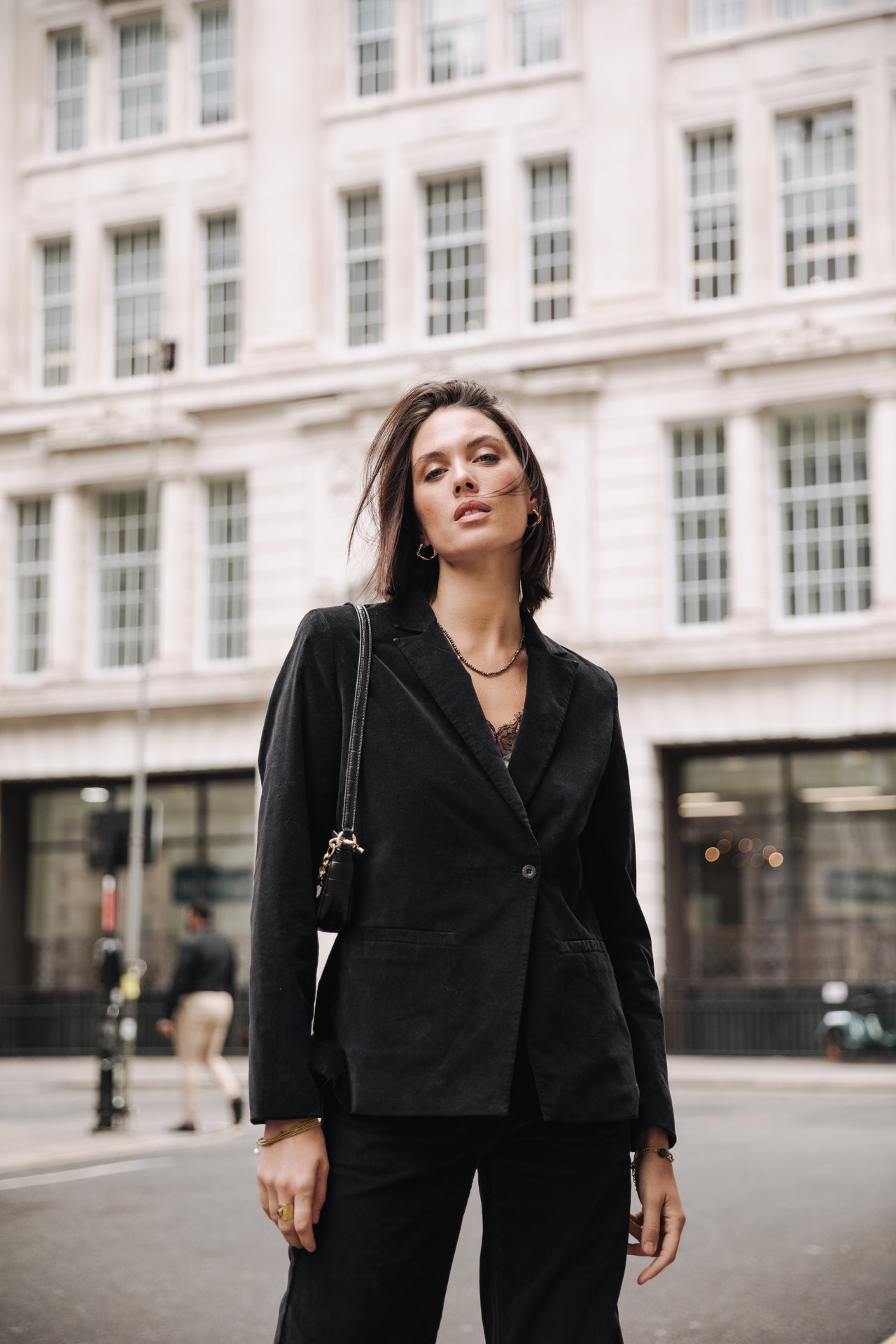 

Blazer large Femme Bernie Velvet black | Freeman T. Porter