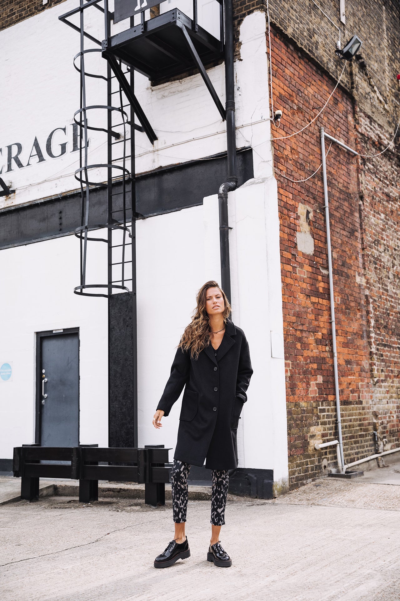 

Manteau en drap de laine Woman Mabella Plain Color black | Freeman T. Porter