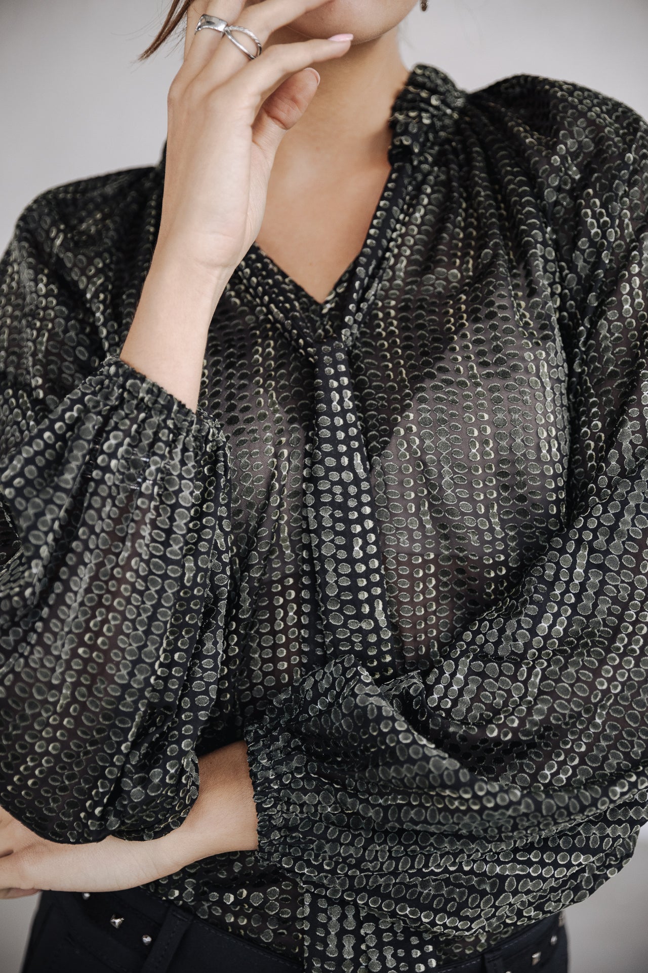 

Blouse oversize Femme Coraline Écaille black | Freeman T. Porter