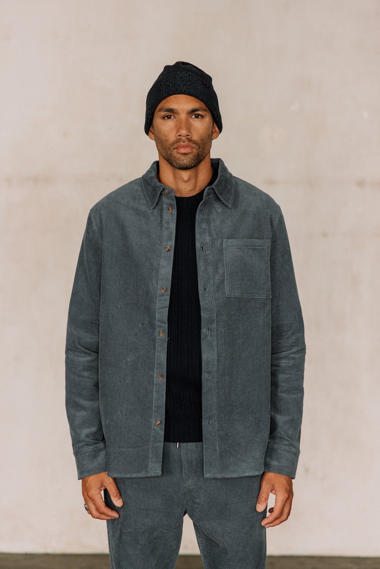 

Chemise en velours Men Paolo Corduroy grisaille | Freeman T. Porter