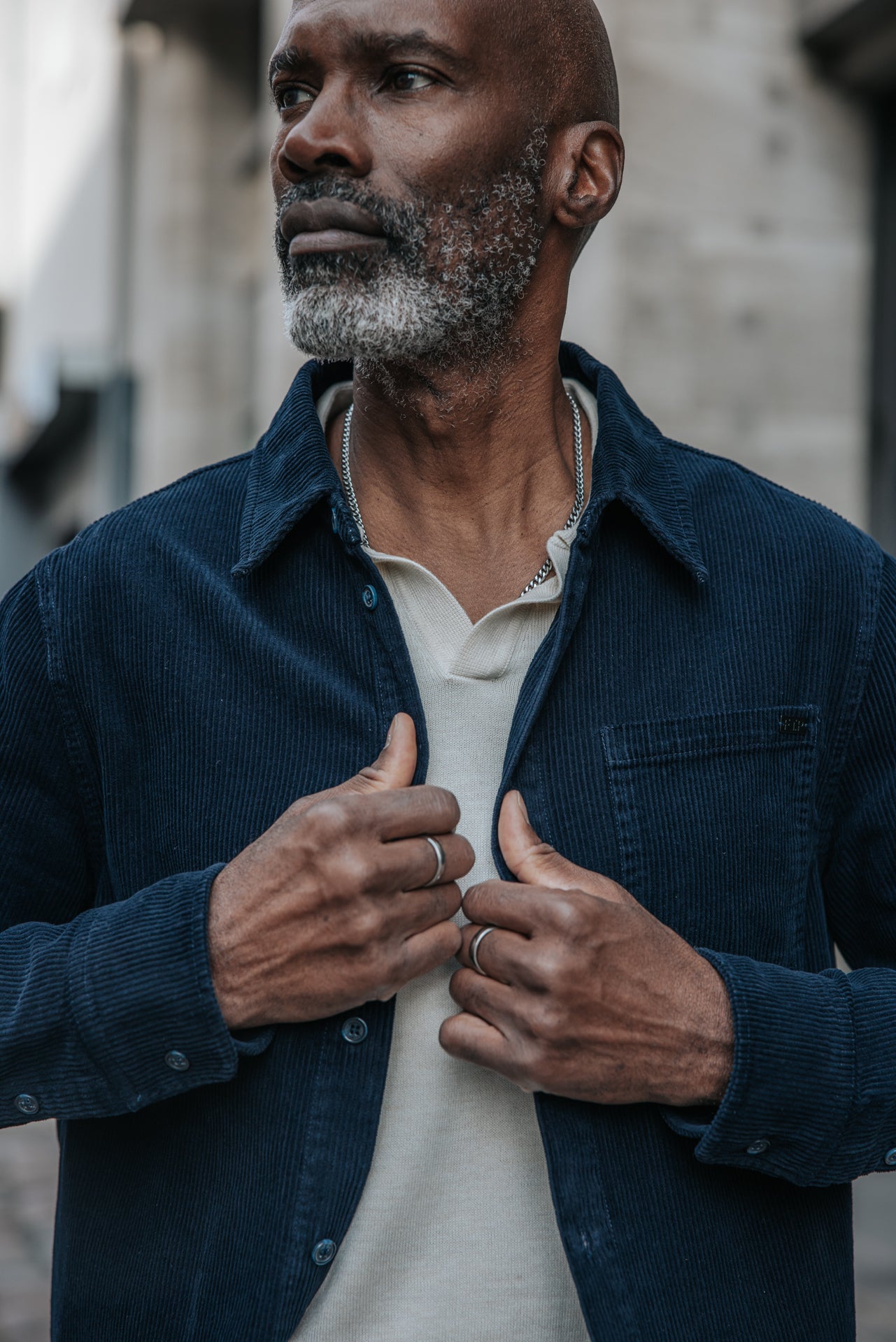 

Camisa de pana Hombre Paolo Corduroy dark sapphire | Freeman T. Porter