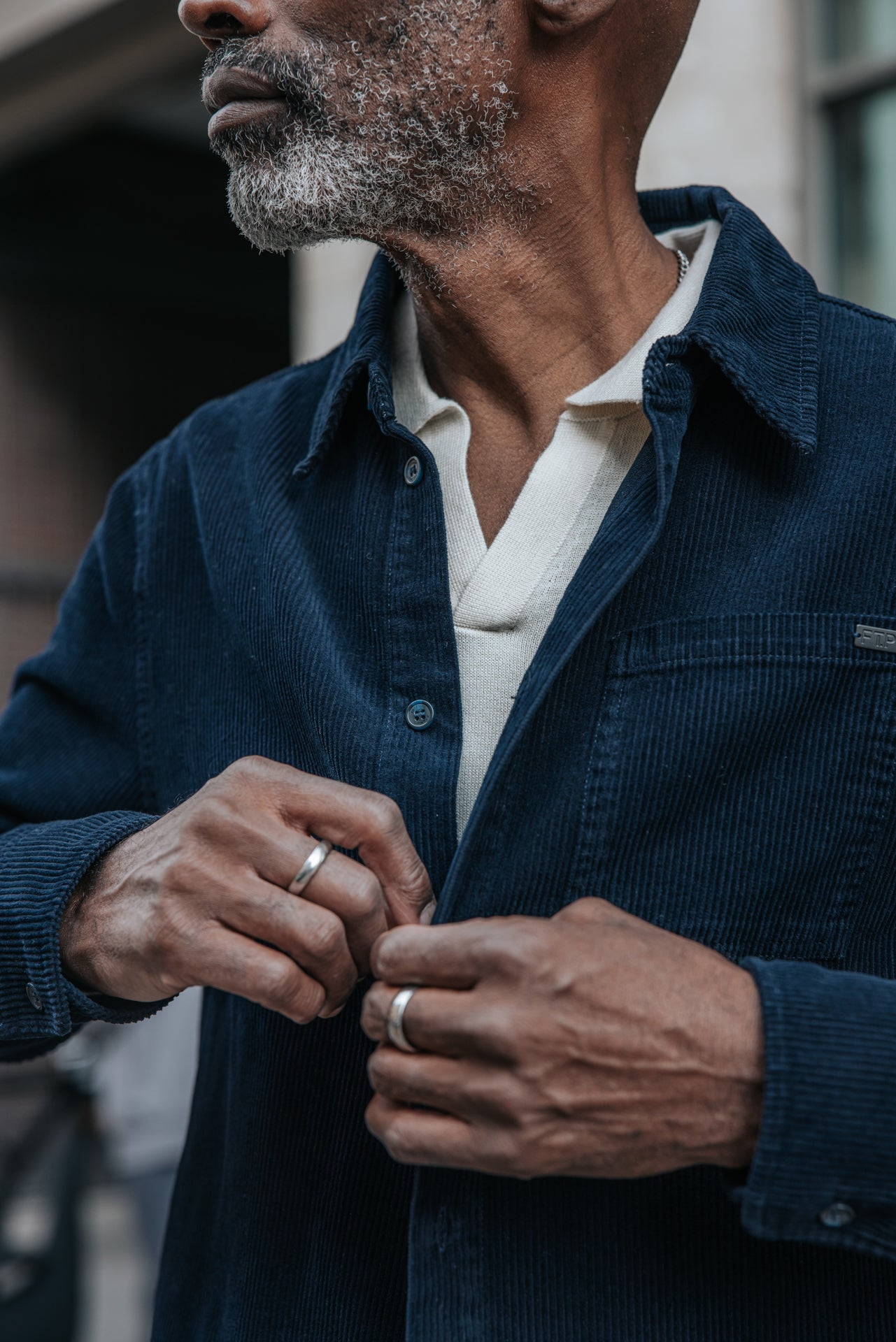 

Camisa de pana Hombre Paolo Corduroy dark sapphire | Freeman T. Porter