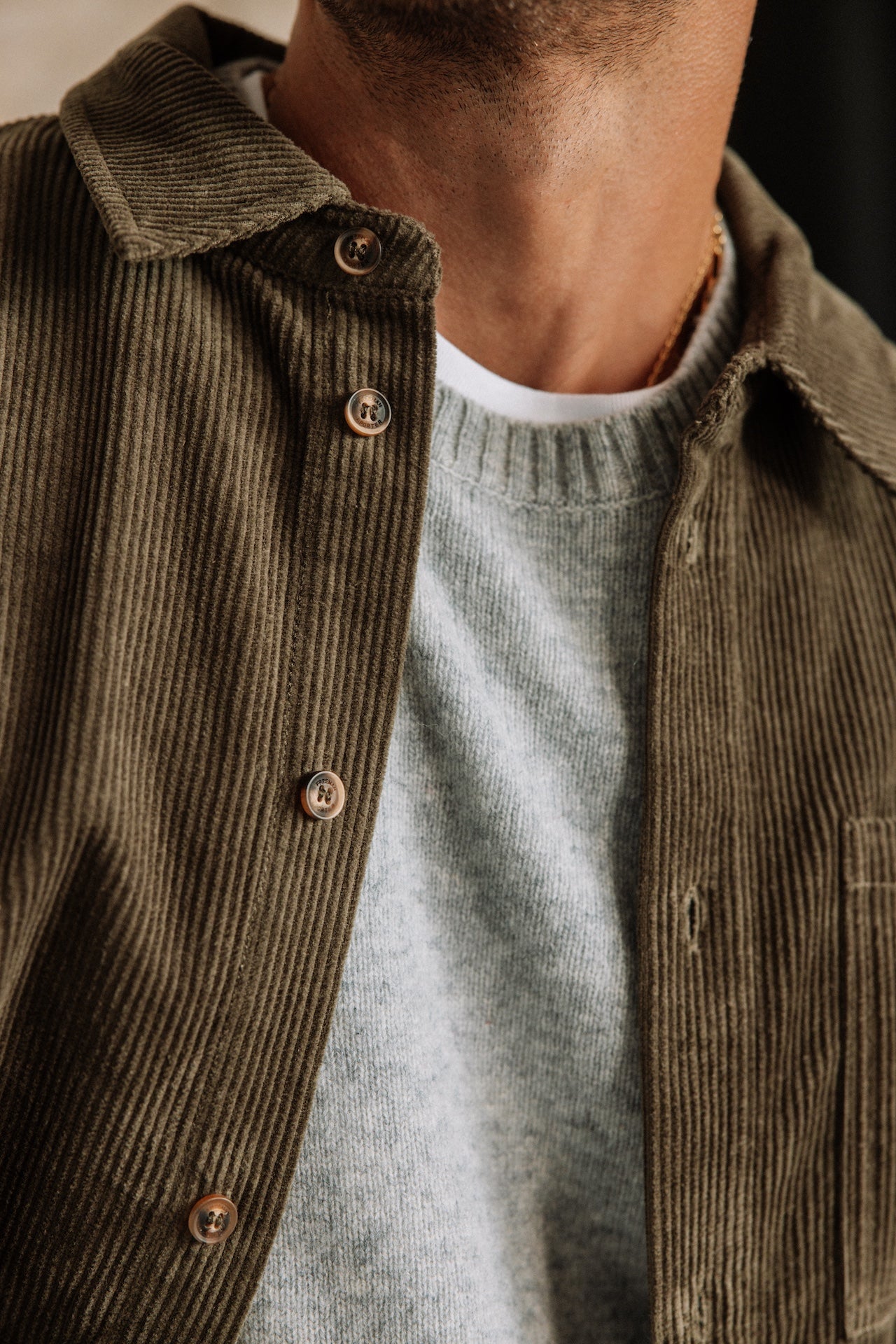 

Chemise en velours Men Paolo Corduroy olive night | Freeman T. Porter