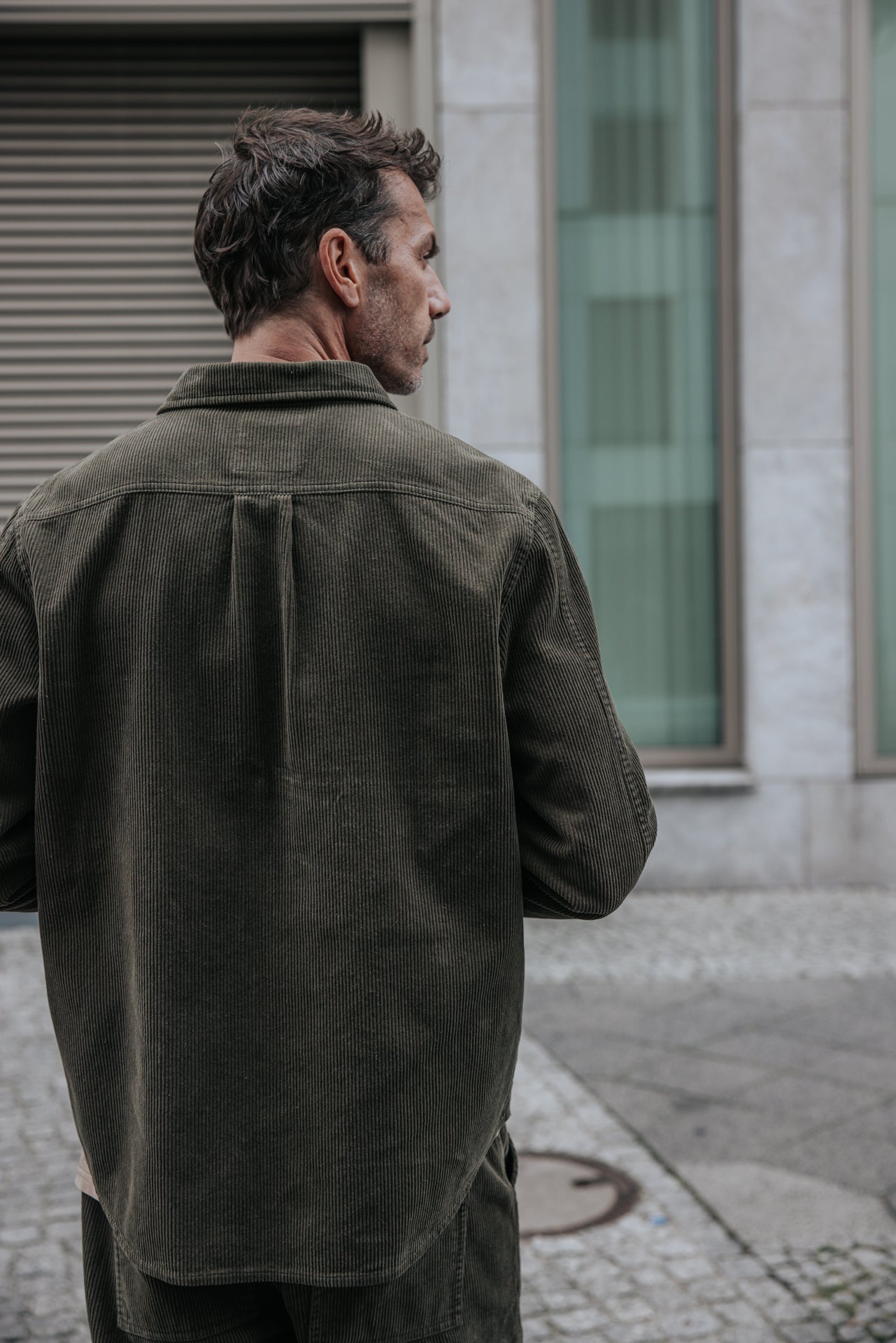 

Samthemd Herren Paolo Corduroy olive night | Freeman T. Porter
