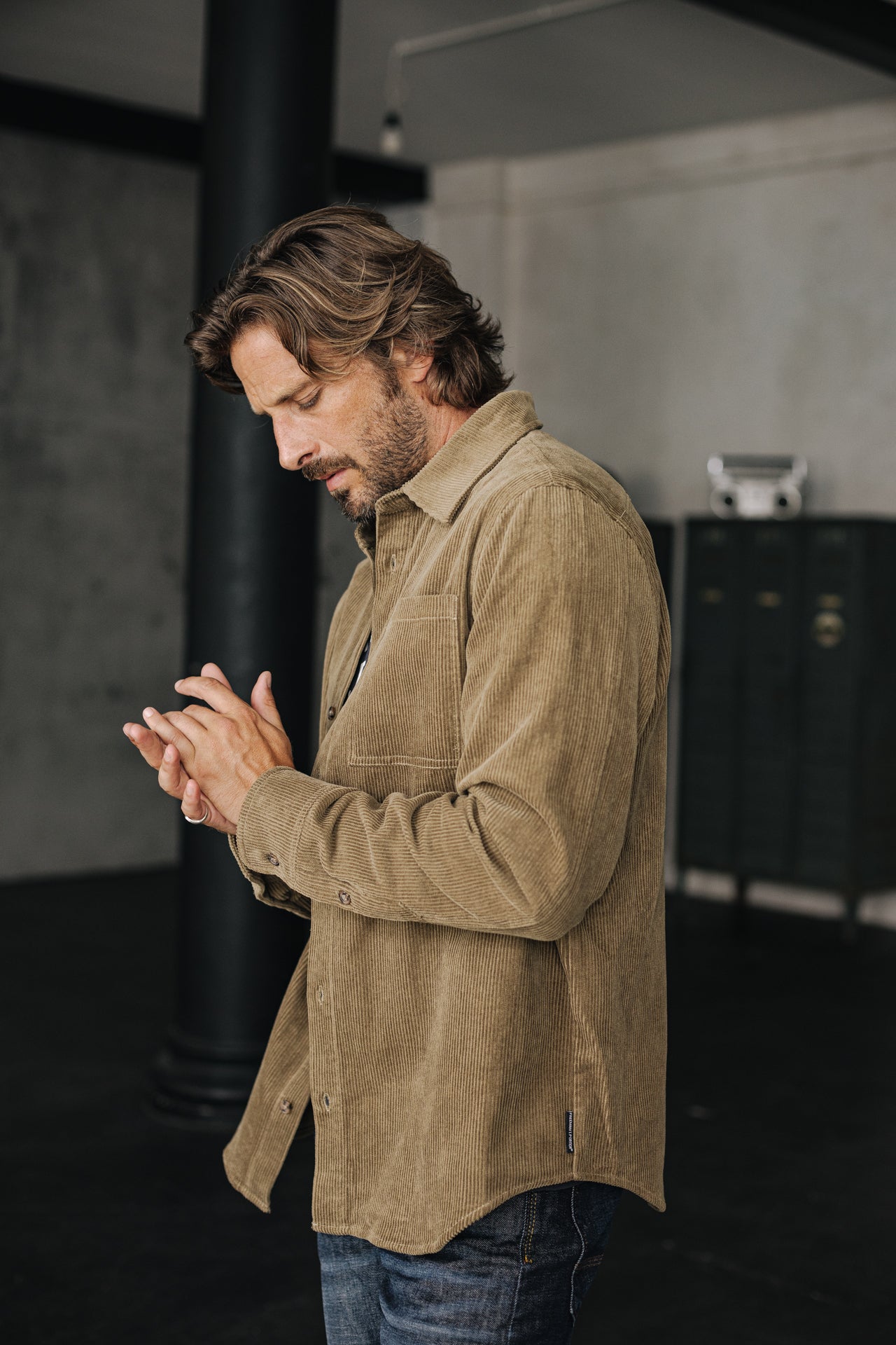 

Samthemd Herren Paolo Corduroy ivy green | Freeman T. Porter