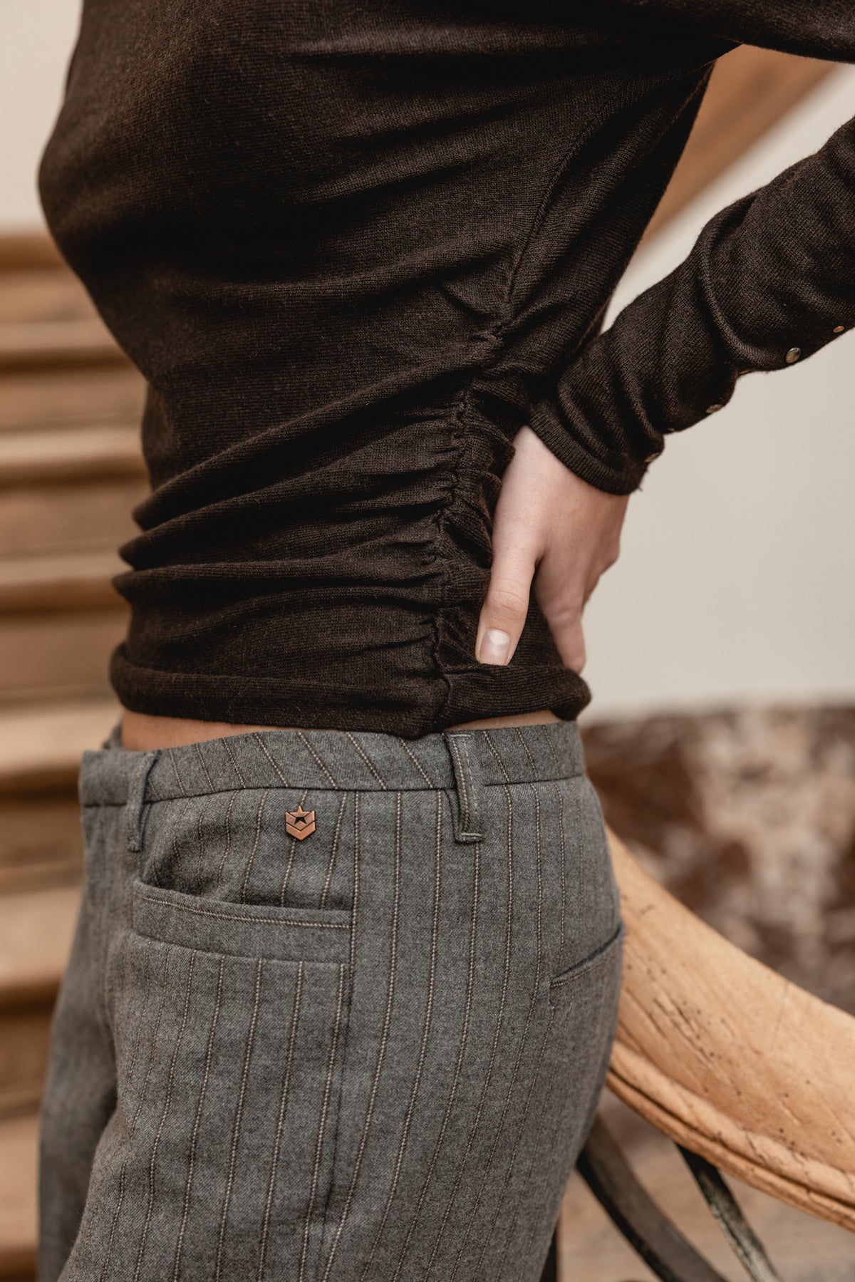 

Boot-Ausschnitt Pullover mit Nieten Damen Placida Jewel brown | Freeman T. Porter