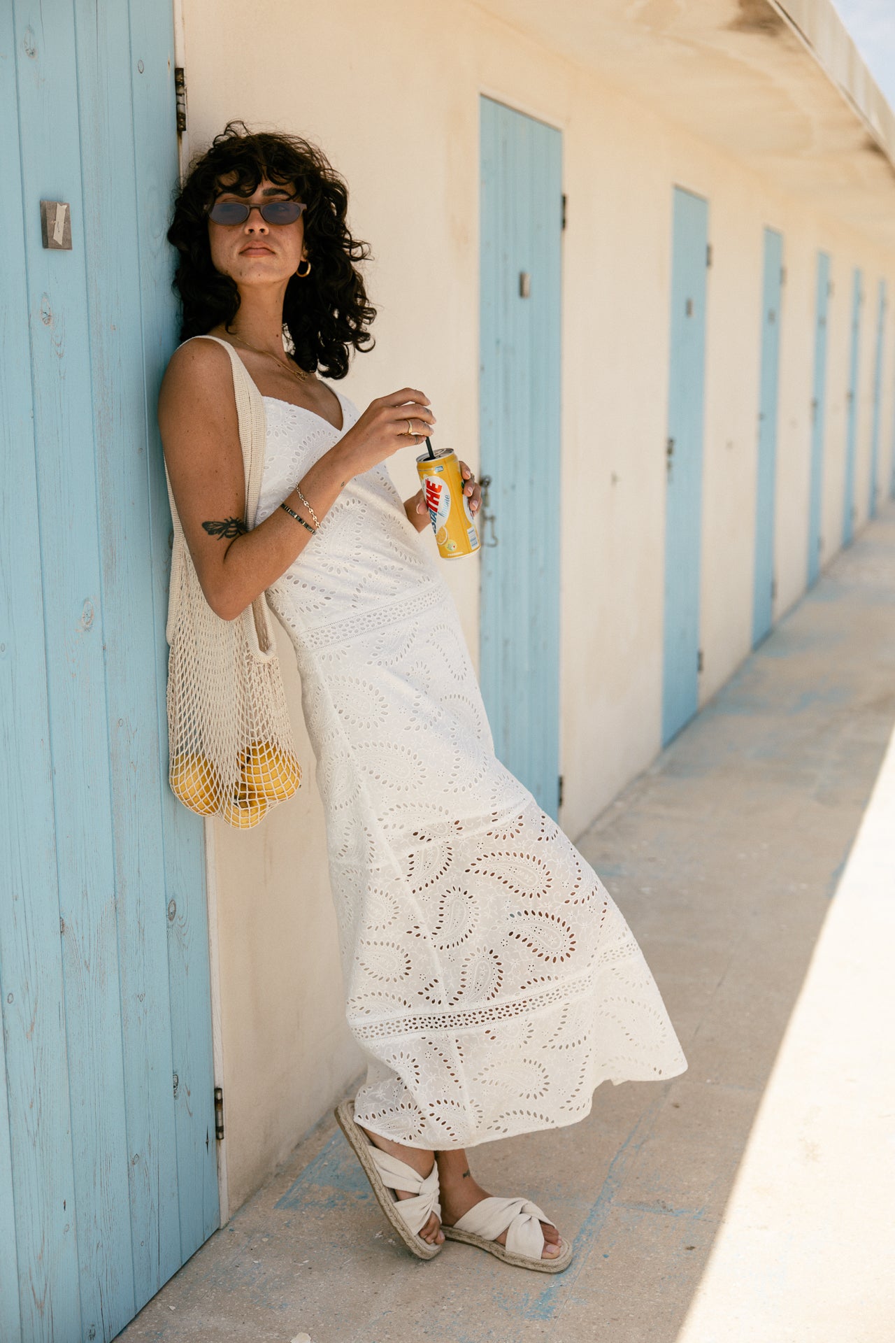 
              

Robe avec fente côté Femme Revania Lace white | Freeman T. Porter
            
